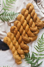 Load image into Gallery viewer, Carriage Fingerbang