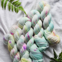 Load image into Gallery viewer, Suri (KPDH)
