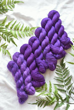 Load image into Gallery viewer, The Devil Is Easy to Cheat
