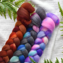 Load image into Gallery viewer, Mighty Nein Spinning Fiber
